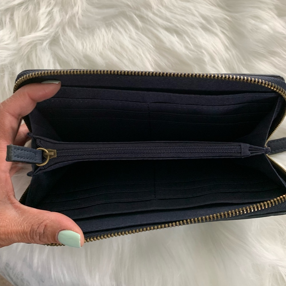 Blue wallet - Picture 3 of 3